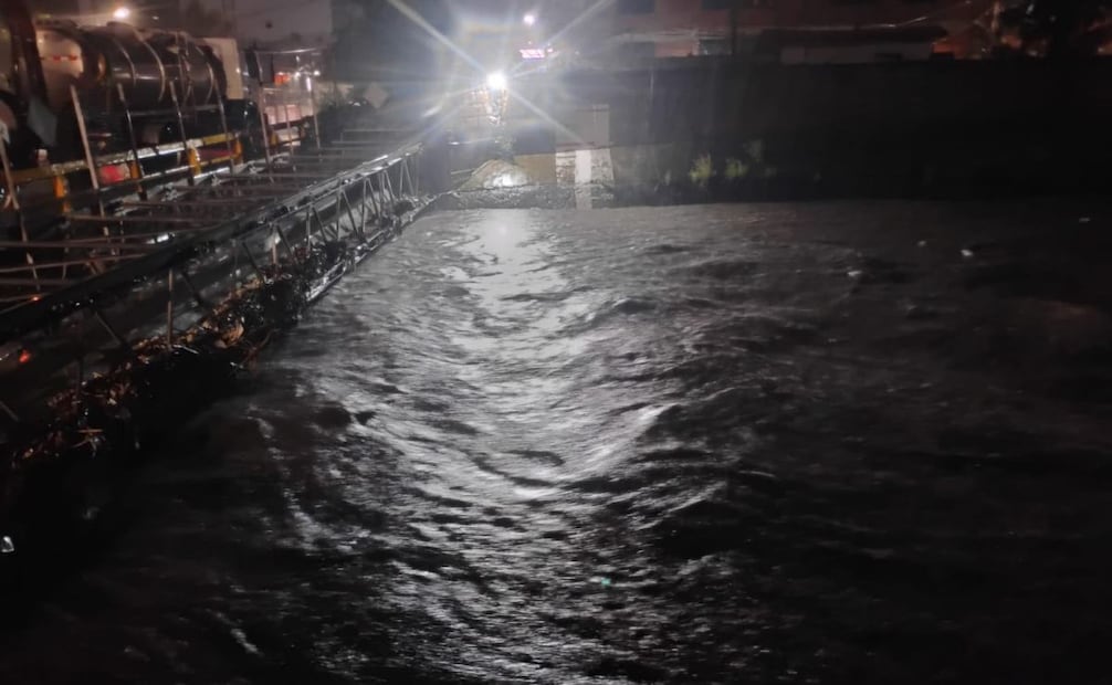 Las lluvias constantes incrementaron el nivel del Río Hondo, por lo que autoridades municipales mantienen vigilancia en la zona. Foto: Especial.