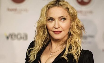 Madonna y Elvis Presley, en un día como hoy