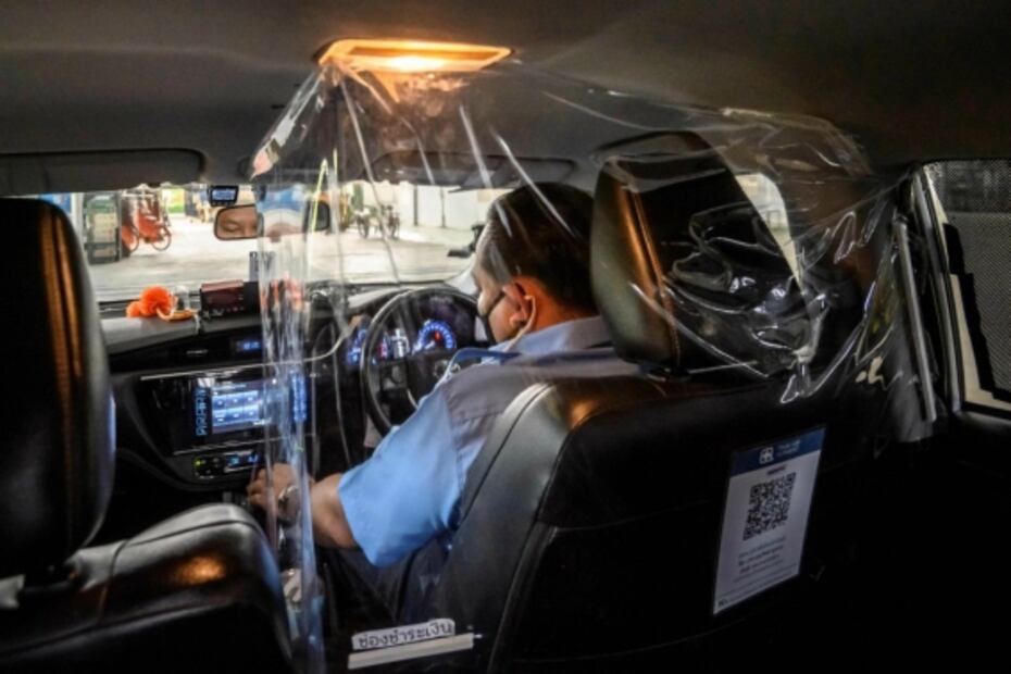 Así son los viajes poscuarentena en taxis de otros países