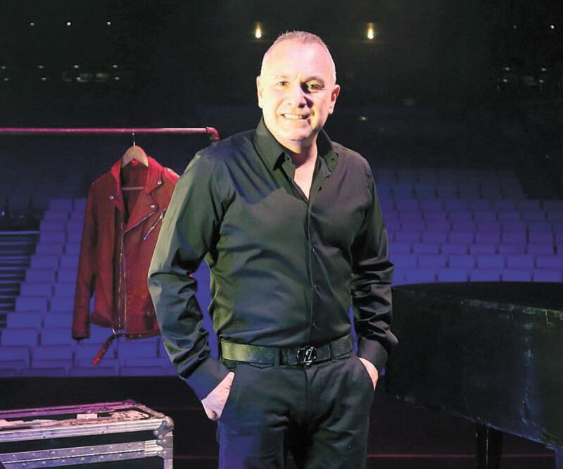 En YouTube, comparte comedias y musicales que ha realizado. Foto: CORTESÍA ALEJANDRO GOU