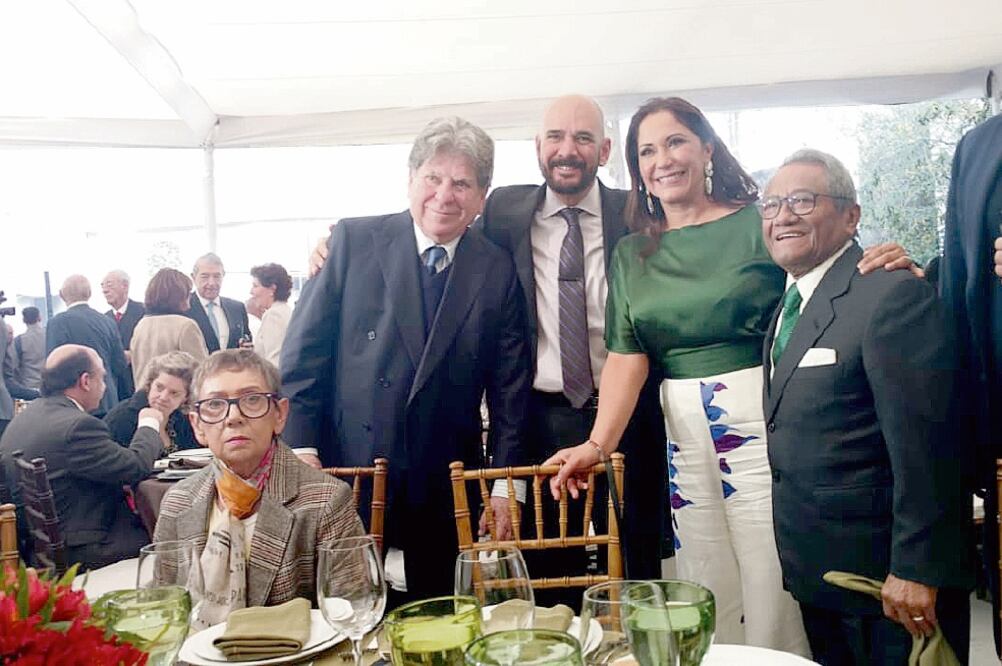 Al evento asistieron diversas figuras del gremio para festejar su día. (ARACELI GARCÍA. EL UNIVERSAL)