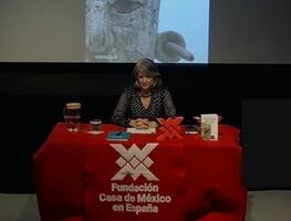 Adriana Malvido presenta “La Reina Roja” en Madrid