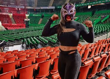 Lluvia se impuso al machismo de la lucha libre
