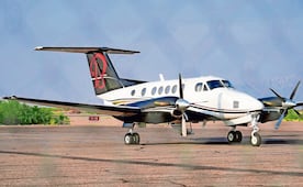 Sheinbaum reacciona a donación del FBI de avioneta que trasladó a "El Mayo" y al hijo de "El Chapo" a EU; pide revisar el caso