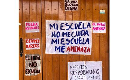 Incendios en Cultura: no los ven, los apagan tarde o los llaman “borlotes mediáticos”