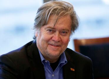 Detienen a Steve Bannon acusado de fraude en campaña para construir muro con México