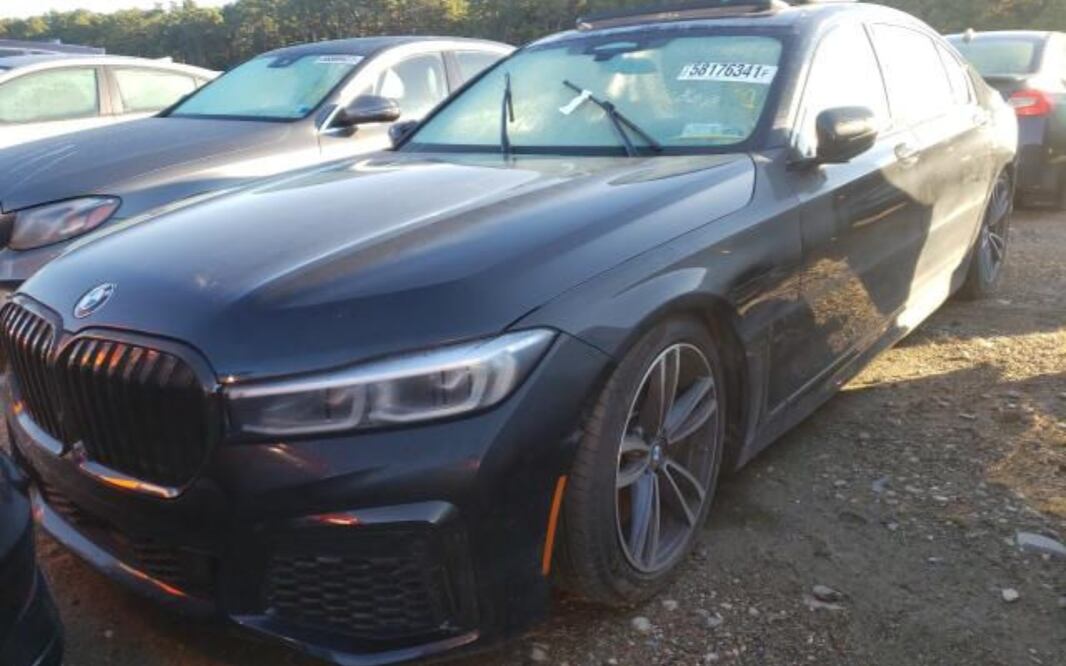 BMW completamente nuevo de más de 2 mdp será subastado por una fracción de su precio