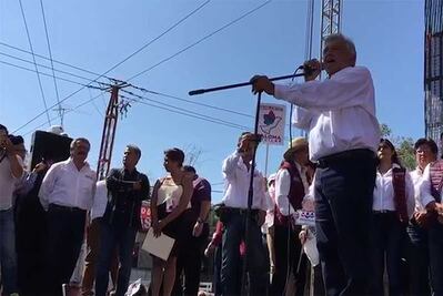 AMLO niega que vaya a desaparecer las secretarías de Marina y Defensa