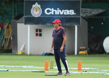 Ni cómo defender a las Chivas