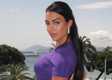 Georgina Rodríguez impacta con vestido rojo de escote pronunciado