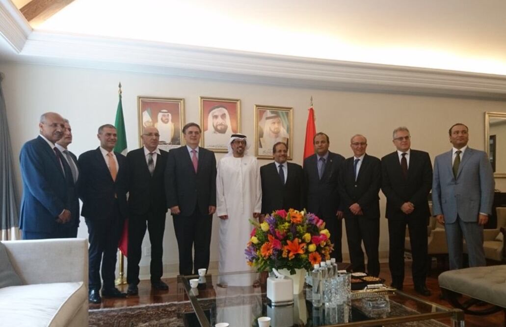 El encuentro se llevó a cabo en la residencia de Emiratos Árabes Unidos en México. Foto: @m_ebrard