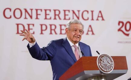 AMLO tacha a adversarios de “miseria humana” por decir que su fallecida esposa, Rocío Beltrán, era familiar de "El Jefe de Jefes"