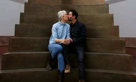 Keanu Reeves enfrenta rumores de boda y Alexandra Grant revela la verdad