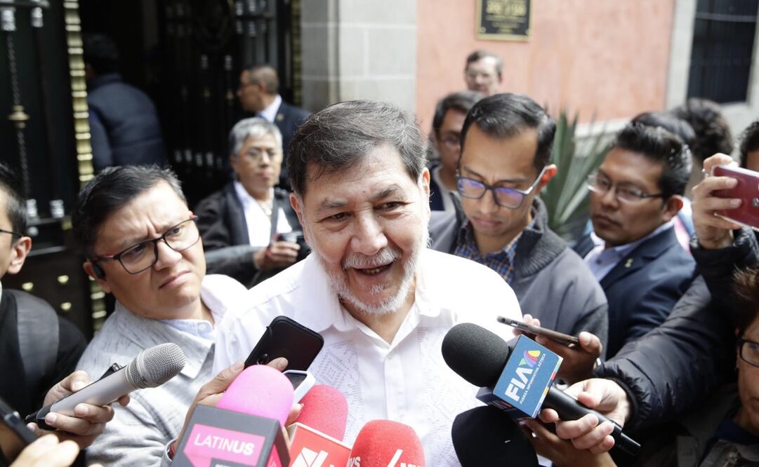 Gerardo Fernández Noroña, presidente del Senado en entrevista con los medios de comunicación en el antiguo Senado. Foto: Tomada de la cuenta de X de @fernandeznorona