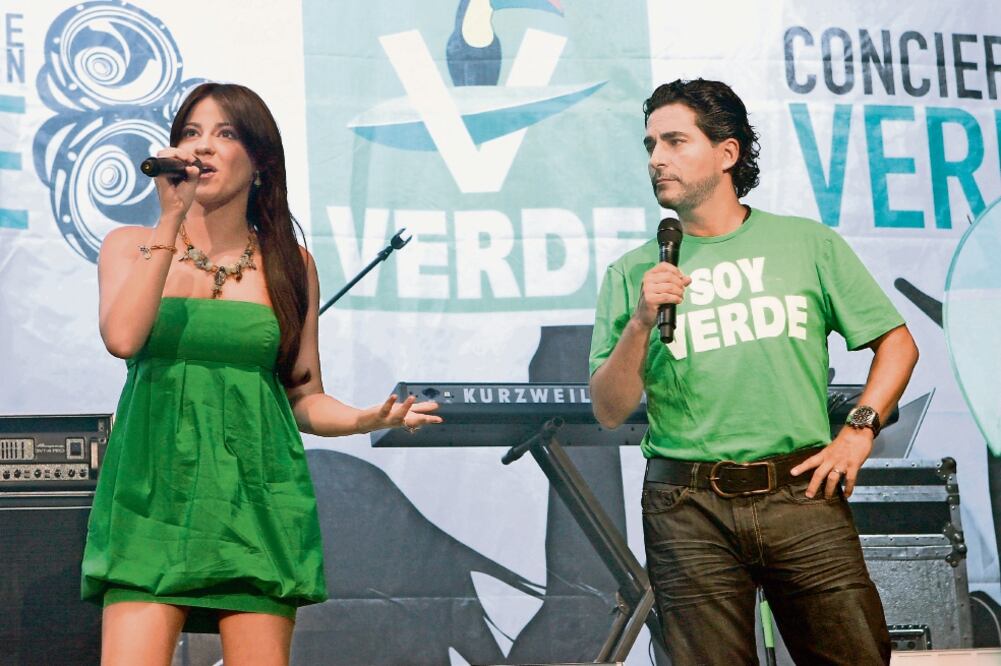 Hace diez meses, en periodo de veda electoral, personajes de la farándula, como Raúl Araiza, emitieron mensajes propagandísticos en redes sociales, en favor del Partido Verde (ARCHIVO EL UNIVERSAL)