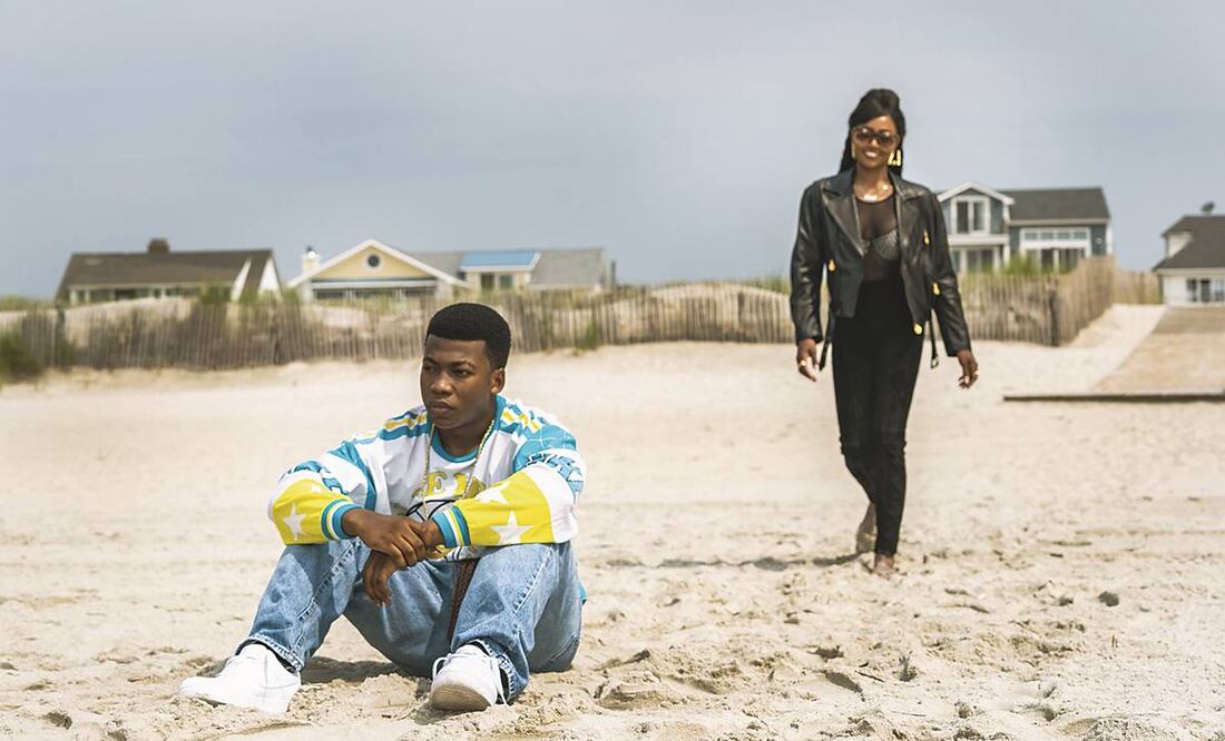 Mekai Curtis protagoniza ahora la historia al lado de Patina Miller. Foto: Starzplay