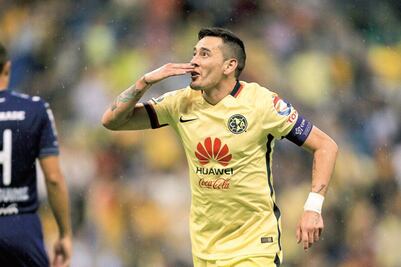 Primera victoria de Ambriz con América