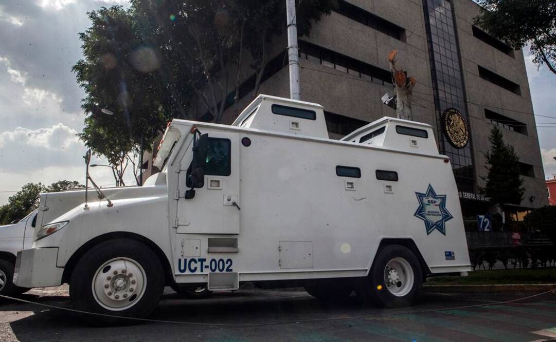 Los empleados del penal de máxima seguridad del Altiplano fueron trasladados a la SEIDO desde el pasado domingo en vehículos 'rinoceronte'./Archivo - EL UNIVERSAL