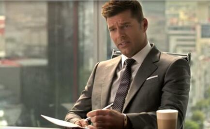 Ricky Martin al estilo Christian Grey 
