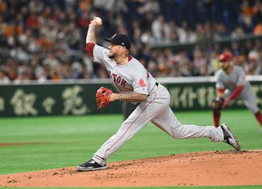 Héctor Velázquez se lleva victoria en Japón