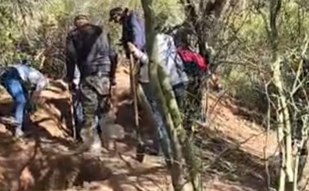 El hallazgo de restos humanos ocurrió en un predio ubicado en la carretera 26, kilómetro 20, rumbo a la Costa de Hermosillo, Sonora. (28/01/2025). Foto: Especial