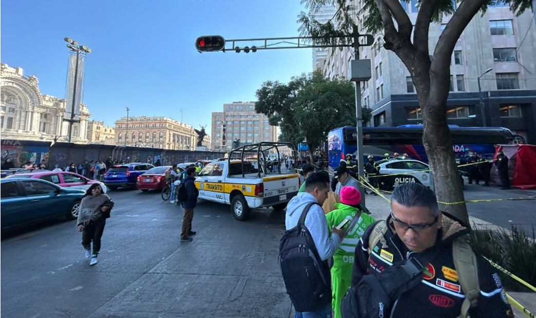 el incidente ocurrió en la calle López, entre la avenida Juárez y la calle Independencia, en la colonia Centro. Foto: Iván Montaño/EL UNIVERSAL