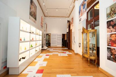 El Museo del Perfume estrena exposición multisensorial de Avon 