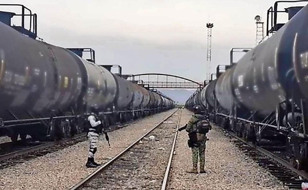 Las investigaciones por cohecho, peculado y administración fraudulenta en la Semar se suman a las de huachicol fiscal, con varios detenidos. Foto: Archivo / EL UNIVERSAL