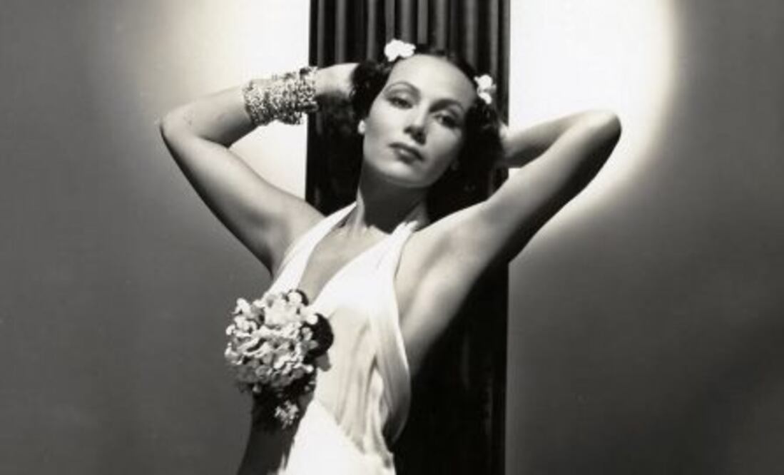 Dolores del Río y  Elsa Cárdenas, en un día como hoy 