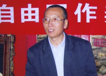 China libera a premio Nobel de la Paz con cáncer terminal