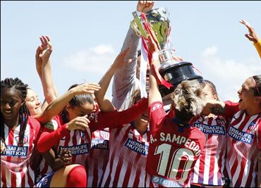 La mexicana Kenti Robles es tricampeona con el Atlético de Madrid