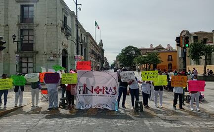 Más de 4 mil trabajadores del IMSS-Bienestar en Oaxaca sin certeza laboral; exigen entrega de sus nombramientos