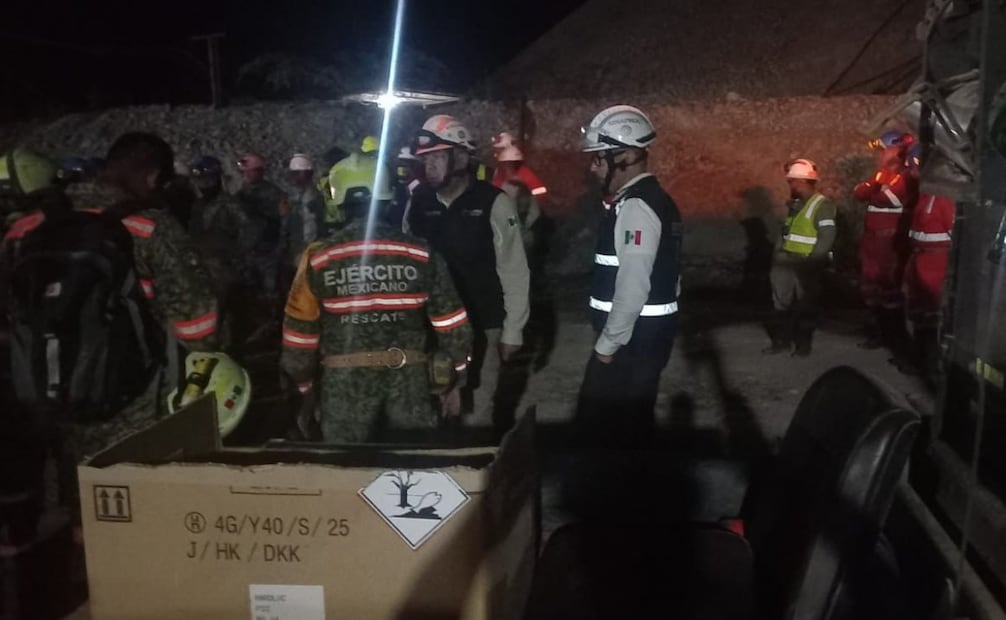 Suman brigadistas a rescate de 4 mineros atrapados en mina Santa Fe en Sinaloa; avanzan hacia zona profunda.
Foto: Especial.
