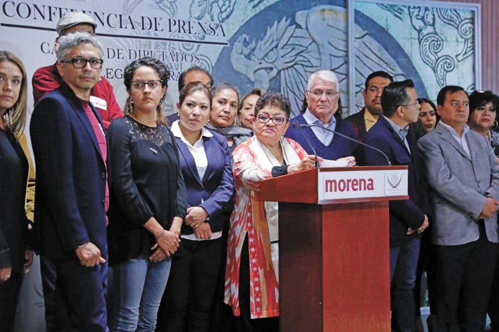 En el Palacio Legislativo de San Lázaro, y no desde la Asamblea, los legislado res morenistas detallaron cuál será su programa de trabajo (IVÁN STEPHENS. EL UNIVERSAL)