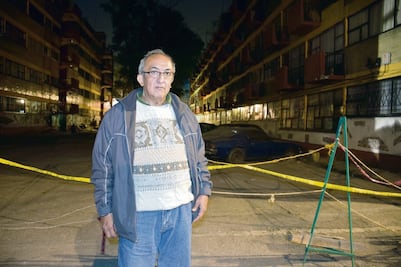 2017. “El edificio se hizo como un acordeón”