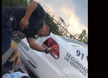 VIDEO. Captan a guardia de seguridad de la UNAM agrediendo a estudiante