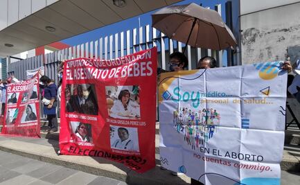 Grupos en contra del aborto protestan en Congreso de Oaxaca