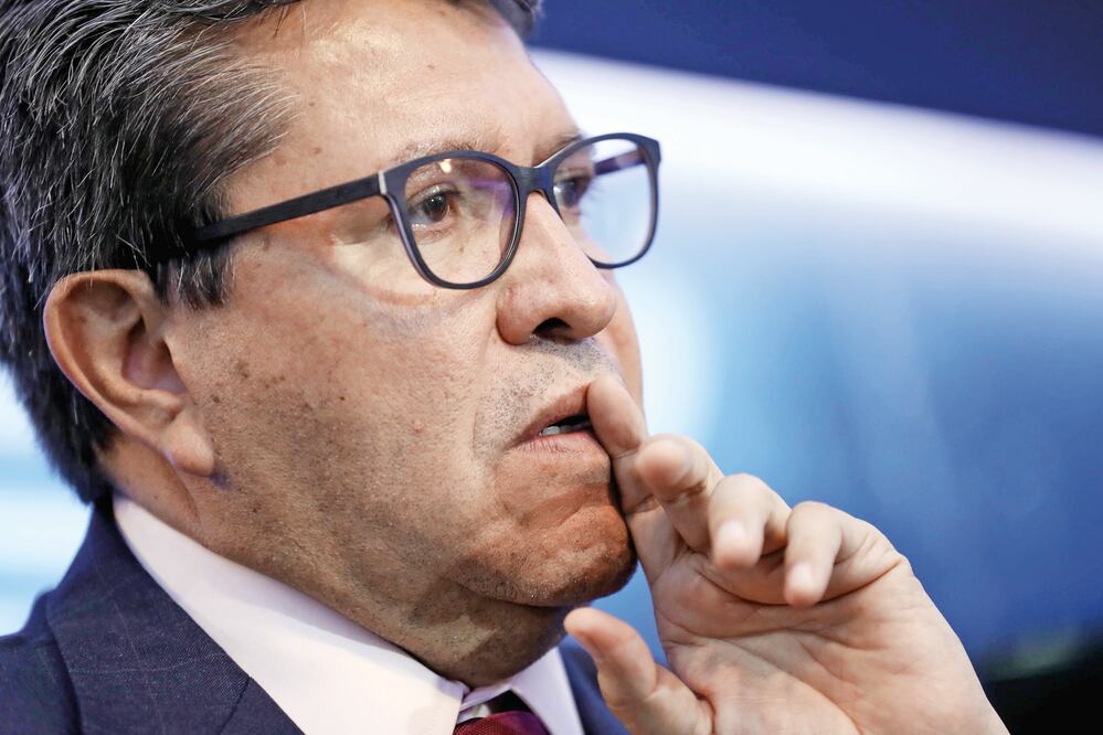 Hija de Monreal renuncia a Infonavit