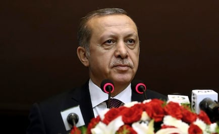 Presidente de Turquía acusa a Occidente de apoyar al EI 