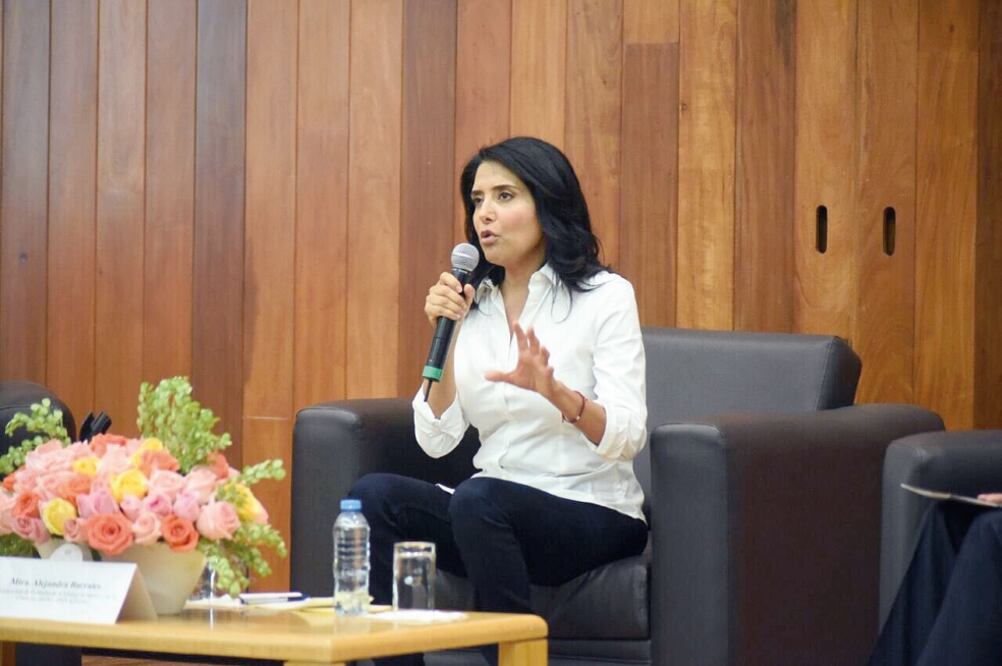 Propuesta. Alejandra Barrales, candidata del Frente a la jefatura de Gobierno local, se dice en contra de la intervención de fuerzas federales 