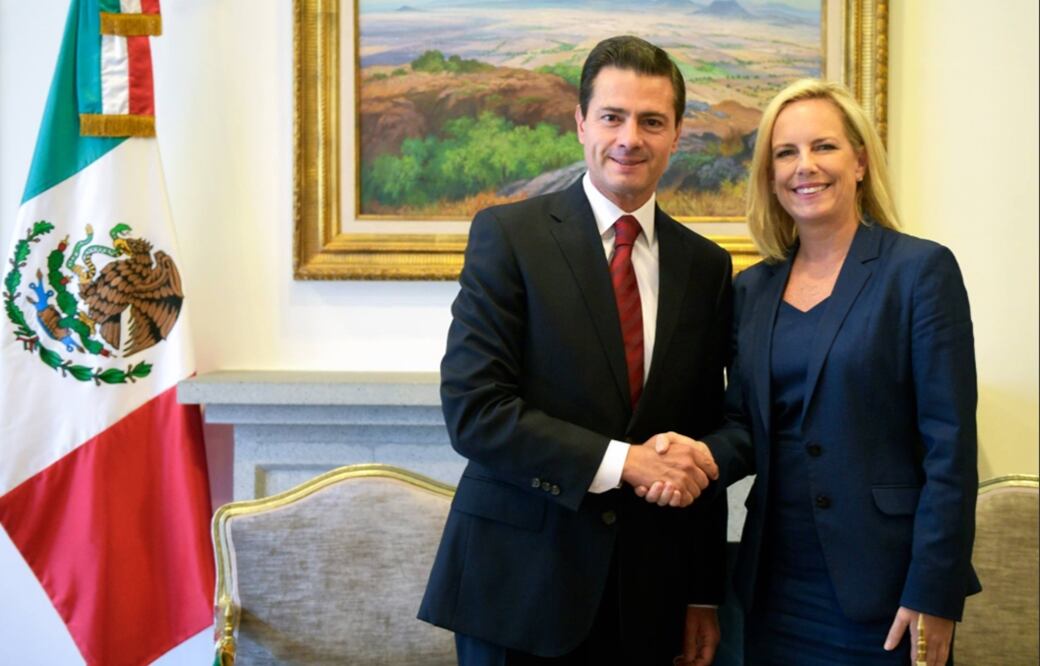 El presidente Enrique Peña Nieto y la secretaria de Seguridad Interna de los Estados Unidos, Kirstjen Nielsen, sostuvieron una reunión privada en Los Pinos. Foto: @PresidenciaMX
