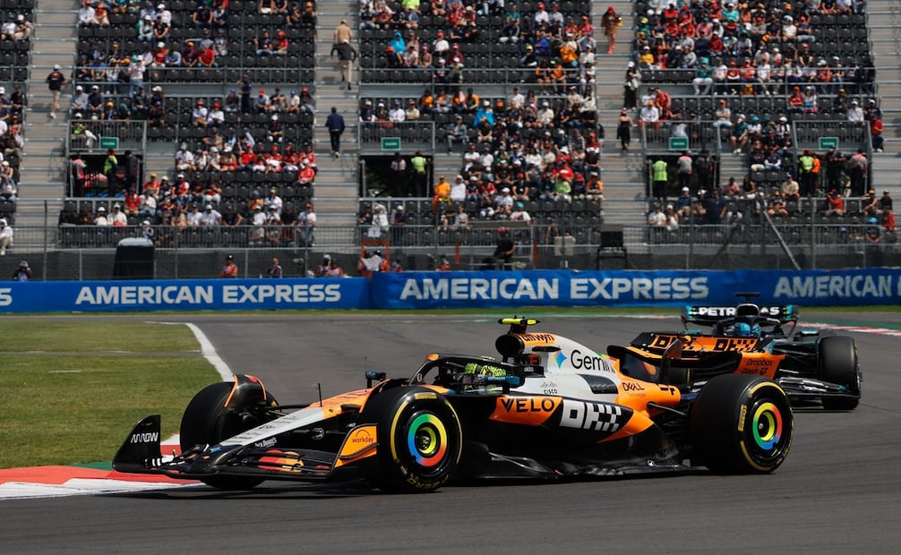 El británico Lando Norris corriendo en el Autódromo Hermanos Rodríguez