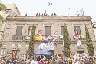 Habrá más edificios tomados, advierten grupos feministas
