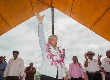 Buscan extraditar al Chapo y políticos roban más: AMLO