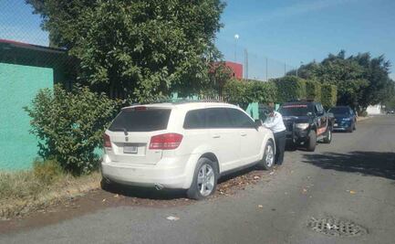 Retiran 144 vehículos en abandono en focos de insalubridad de Cuautitlán Izcalli