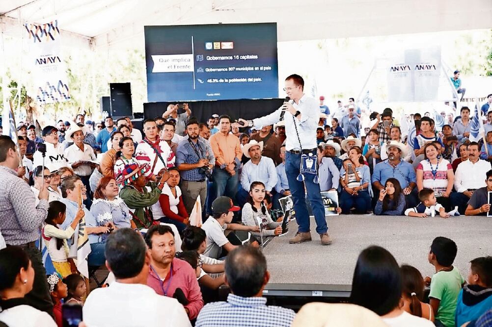 Ricardo Anaya indicó estuvo en la comunidad de San Rafael El Nayar en Nayarit, para escuchar las necesidades de las personas y elaborar propuestas (CORTESÍA)