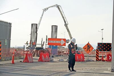 Detectan anomalías por 4 mmdp en obras de EPN