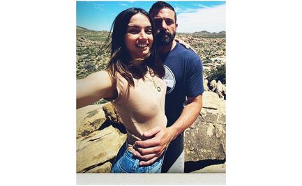 Le hacen el feo a Ben Affleck en estreno de nueva cinta de James Bond