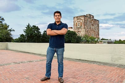 Alumno de UNAM, primero en investigar en la NASA