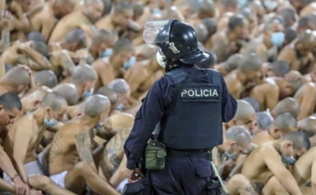 El Salvador, la crisis de violencia que está detrás de las polémicas fotos